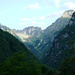 Blick ins Val Redorta - der Passo di Redorta, 2181m, ist gut zu sehen. Links der Grat zum Zucchero mit Pizzo Zucchero. Rechts die Corona di Redorta