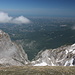 Monte Aquila - Ausblick in etwa südöstliche Richtung mit zahlreichen Orten, die sich bis zu ca. 2.000 m unter uns befinden.
