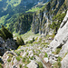 Steiler Abstieg vom Haggenspitz auf der Aufstiegsroute