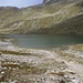 Der malerische Furggasee (2510m) unterhalb der Chamanna da Grialetsch.
