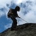 Nützliche Kette bei der kurzen Kletterstelle auf ca. 2700m