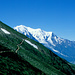 Panoramaweg mit Blick zum Mont Blanc
