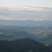 Weitblick auf den Schwarzwald. Links der Blauen und rechts hinten der Feldberg