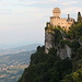 San Marino - Abendlicher Blick zur Festung Cesta (aka La seconda torre, Cesta bzw. Fratta), die sich am höchsten Punkt des Monte Titano befindet.