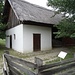 Der Mühlstein im Haus ist 200 Jahre als und wurde von Ochsen angetrieben.