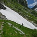 Ripide lingue di neve,da aggirare per l'attraversata Capanna Efra-Rifugio Alpe Costa