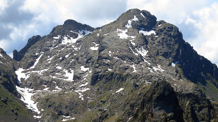 Zoom sul Pizzo dei Tre Signori - Fotos hikr.org