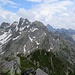 Piz de Cressim, im Hintergrund Pizzo Cavregasco