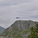 Bundesheer Hubschrauber bringt Soldaten und Material auf den Kleinen Pal