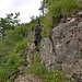 Steiler Abstieg zurück ins Tal