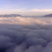 Aussicht vom Höhenweg: Nebelschwaden Rheintal, links Liechtensteiner Südkette, rechts Alviergruppe