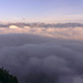 Aussicht vom Höhenweg: Nebelschwaden Rheintal, Liechtensteiner Berge, ganz hinten Panüeler Kopf