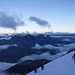 Aufstieg zum Gran Paradiso, im Hintergrund das Mont Blanc Massiv 
