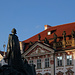Da ist er nun, Jan Hus, und überblickt genau 600 Jahre nach seiner Verbrennung den Prager Ratshausplatz - schon lange wollte ich ihn in Natura sehen
