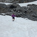 Rassig die Schneefelder hinunter