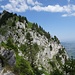 Zwischenhalt im unteren Gratbereich - mit Ausblick auf Folgendes ...