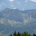 Im Zoom: Vogelkarspitze und [peak12672 Östliche Karwendelspitze]