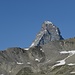 das Matterhorn wächst und wächst während unserem Aufstieg zur Triftchumme über den Hohbalmgrad...