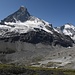 Am Fusse des Matterhorns, bzw. des Zmuttgletschers befindet sich eine grosse Kiesgrube mit Betonaufbereitungsmaschinen