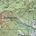 Karte: Eingezeichnet sind die Direttissima Mitte-Nord sowie die Traverse (Variante mit Aufstieg über die Felsen am Südrand).