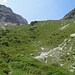 nach dem ersten Steilaufstieg durch dichte Vegetation öffnet sich das Sacktal