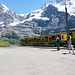 Station Wengernalp in der Bildmitte das Junfraujoch