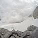 <b>La Wildlahnerscharte (3220 m) e le sciovie Olperer.</b>