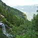 Val d'Usedi - der Wasserfall schon im Schatten