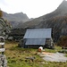 <br /><b>Il rifugio Tomeo è un bivacco alpino, <br />situato nel comune di Lavizzara, <br />nella valle Maggia, <br />in Canton Ticino, <br />nelle Alpi Lepontine a 1.739 m s.l.m.<br /><br />(wikipedia)<b></b></b>