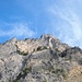 Queste montagne sono proprio sopra la spiaggia del Saraceno (Malpasso)<br />bagno con vista su roccia