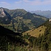 Weit unten ist der Ausgangspunkt Kiental (958m) zu sehen.