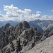 Blick vom Gipfel gen Rauher Kopf und dem weiteren Gratverlauf.Der Übergang zur Knittelkarspitze ist schon in Planung.