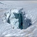Imposante Gletscherspalten am Weg zur Cap. Gnifetti