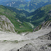 Blick den Schuttkessel hinab