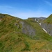Verso Q2470, qui si può proseguire per il passo di Casatscha, a sinistra salire la cresta del Pizzo del Corvo, o passare la Valle dell' inferno (il canale a destra) e salire in libera la Cima della Bianca