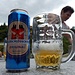 In Bovarina, per festeggiare,  ci concediamo un bel boccale di birra.
Alla salute ! A noi ... e alla Bianca !