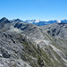 Vom Gipfel ins oberste Val Roda und Richtung Bergalgapass