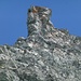 Im Abstieg bessert sich das Wetter zusehends. Noch einmal der Ringelspitz Gipfelturm von der Schutthalde gesehen und ..