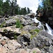 Route 673 geht direkt an der Cascata da Bernina vorbei.