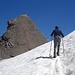 Bald schon baut sich das Mettelhorn in voller Größe über uns auf.