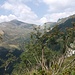 Cima di Sassello : vista sull'Alpe Mognora e il Pizzo di Vogorno