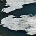 Piccoli iceberg nel laghetto di quota 2678 metri.