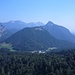 Abstieg nach Oberjettenberg. Markant das Rabensteinhorn, endlich ein Gipfel, der nicht nur "...Horn" heißt!