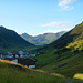Bereits nach der Schröfli Alpe mit Blick zum Albonagrat.