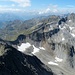 La cresta che collega il Pass Nalps al Piz Blas, 3019 metri.