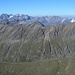 Zoom ins Hochstubai; rechts das Freiger-Massiv und die Kalkinseln im Pflerscher Tal