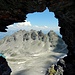 Wildseehörner durch das Felsenfenster von Lavtinahorn V