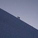 Ein Bergführer mit seinem Gast beim Aufstieg ins Felikjoch