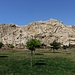 Sicht vom Atatürk Kültür Parkı auf den Van Dağı dessen Gipfel ganz links auf dem Foto zu sehen ist. Der Berg ist grösstenteils von der alten Festung Van kalesi überbaut.
