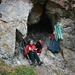 trockene Pause in einer Höhle oberhalb des Grand Lac